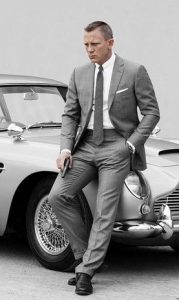 Daniel Craig - Costume gris