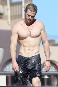 Chris Hemsworth Corps Poids